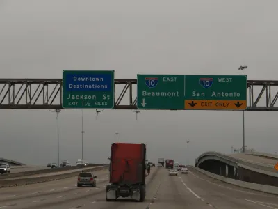 Junction of U.S. Route 59 and Interstate 10, Houston, Texas