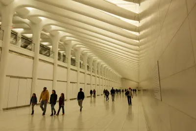 Calatrava WTC Hub