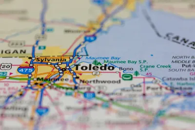 Close-up on map of Toledo, Ohio.