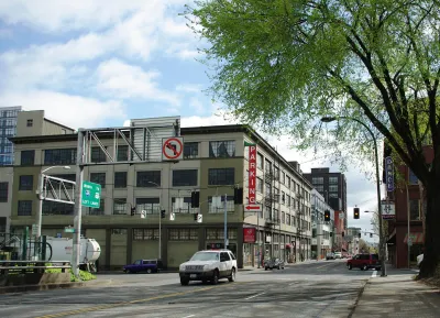 Burnside Street, Portland, Oregon