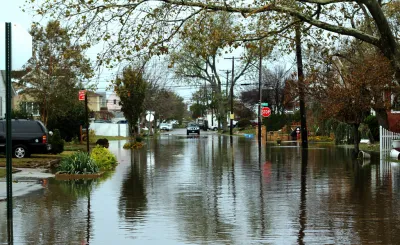 Flooding in Howard Beach