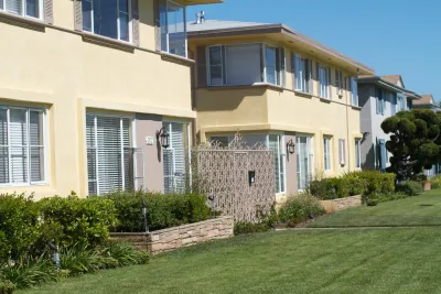 Los Angeles Apartments