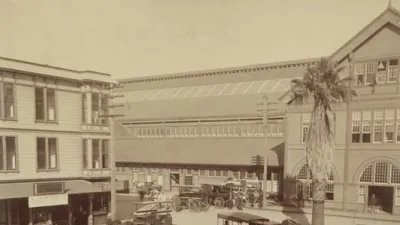 Los Angeles Arcade Station