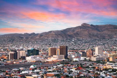 Aerial view of downtown El Paso, Texas with mountains in background