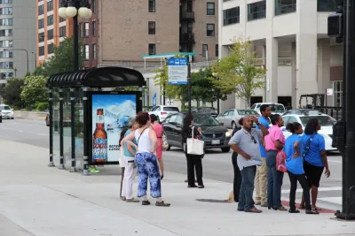 People waiting at a Chicago bus stop