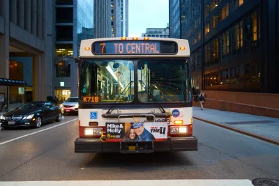 7 Bus Chicago CTA