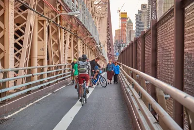 Brooklyn Bridge Bike Lane