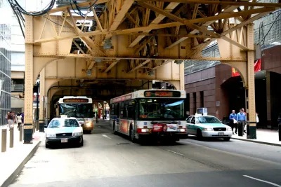 Chicago Bus