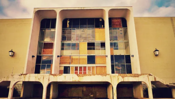 Canton Mellett Mall