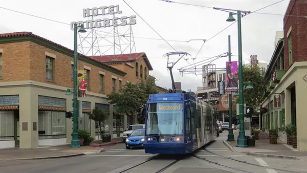 Sun Link Streetcar