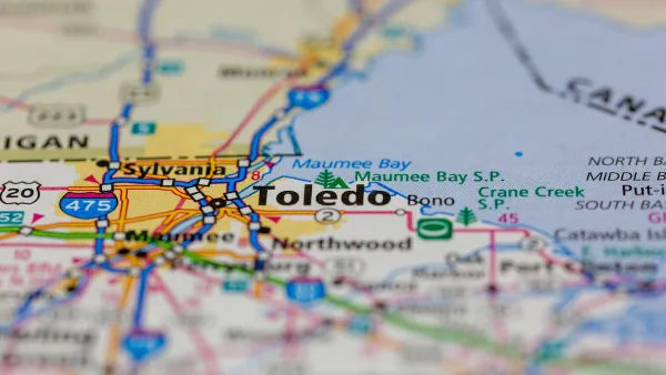 Close-up on map of Toledo, Ohio.