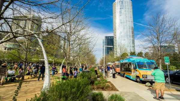 Klyde Warren Park