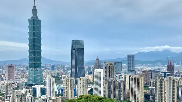 Taipei, Taiwan Skyline