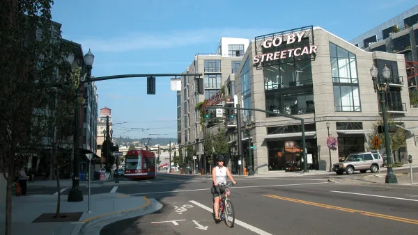Portland Streetcar Bike