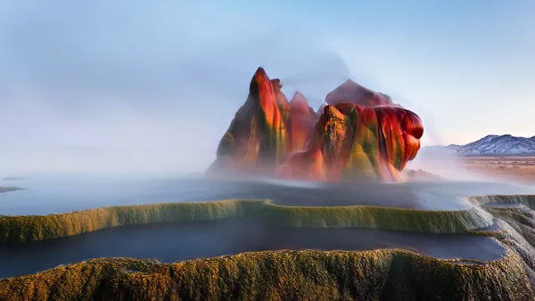 Fly Geyser