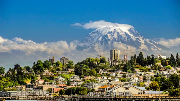 View of Tacoma, Washington with Mount Rainier in background