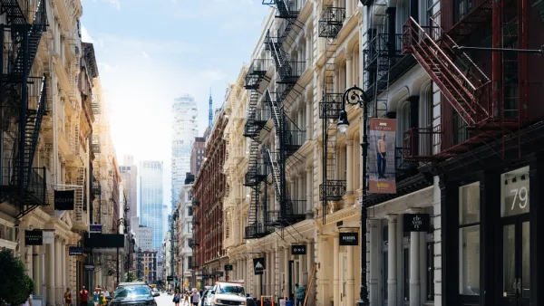 Manhattan Retail