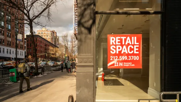 Vacant storefront on a New York City street with For Lease sign