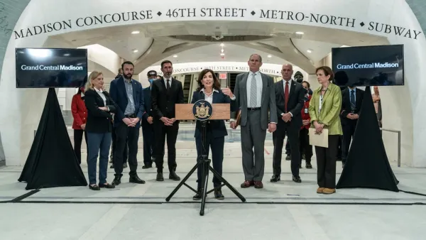 New York Governor Kathy Hochul announces transit project in concourse for new Grand Central Madison station