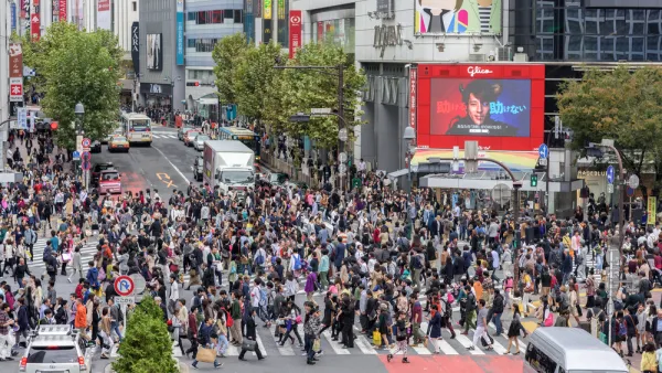 Tokyo Pedestrians