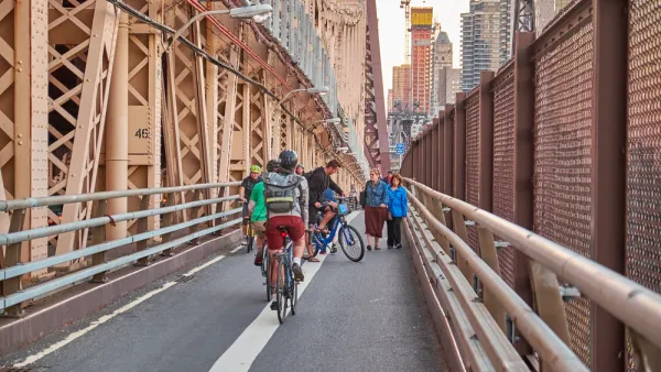 Brooklyn Bridge Bike Lane