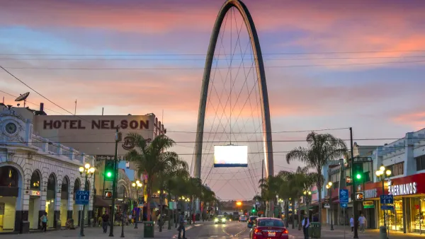 Avenida Revolucion
