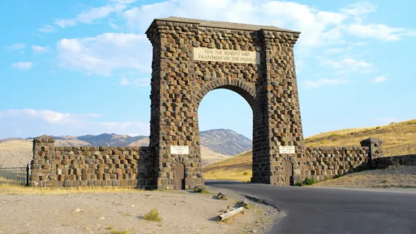 Roosevelt Arch